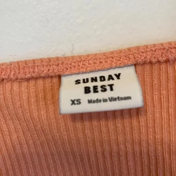 ARITZIA Sunday Best peach ribbed crop top sz XS - Picture 2 of 4
